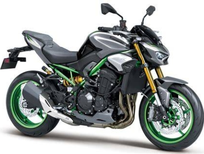 Z900 is Kawasaki’s aggressive naked sportbike that blends power, control, and everyday comfort. Explore how the Z900 redefines performance and rides