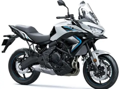 Versys 650 is Kawasaki’s versatile adventure touring motorcycle offering balance, comfort, and performance. Discover how the Versys 650 delivers confidence