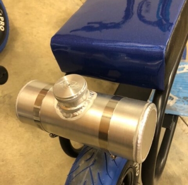 The custom flat-end tank delivers a clean, aggressive look with reliable fuel capacity for mini bikes. Learn about design features, fitment options.